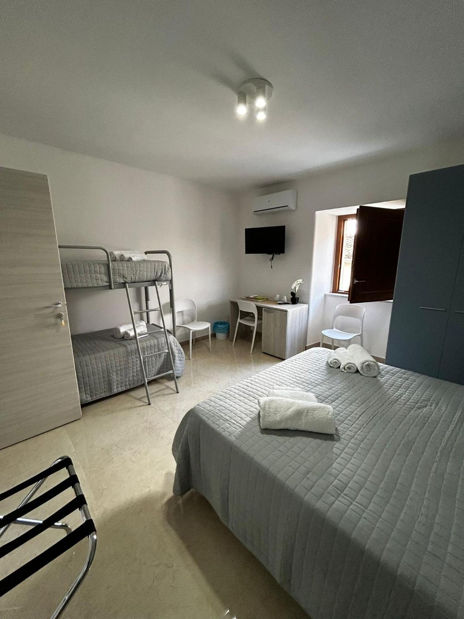 La Spiga Hotell Gangi Exteriör bild